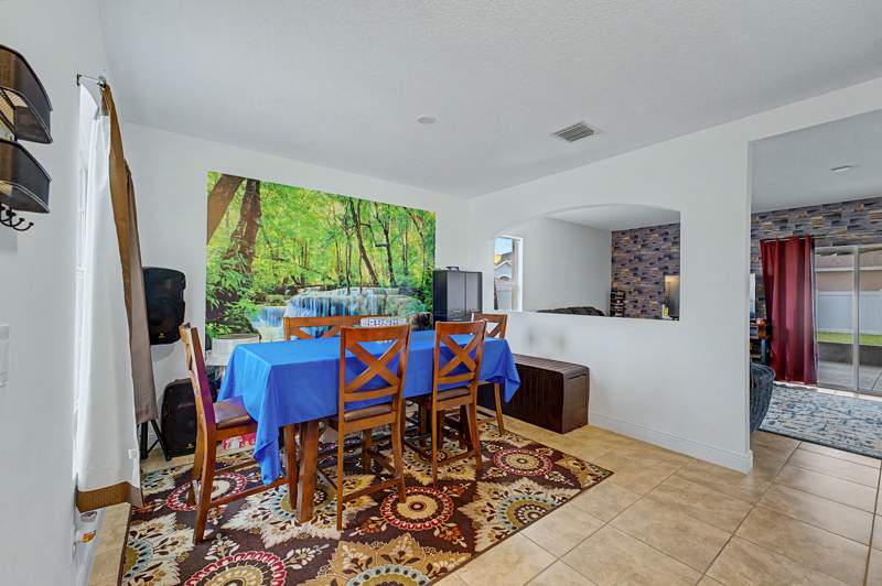 4 bedroom Single Family Residence at 416 Seafoam Circle, Morningside Palm Breezes Club Phase 2A, Fort Pierce — photo 5