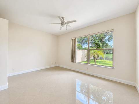 2571 SW Greenwich Way, Palm City FL - photo 21 of 33