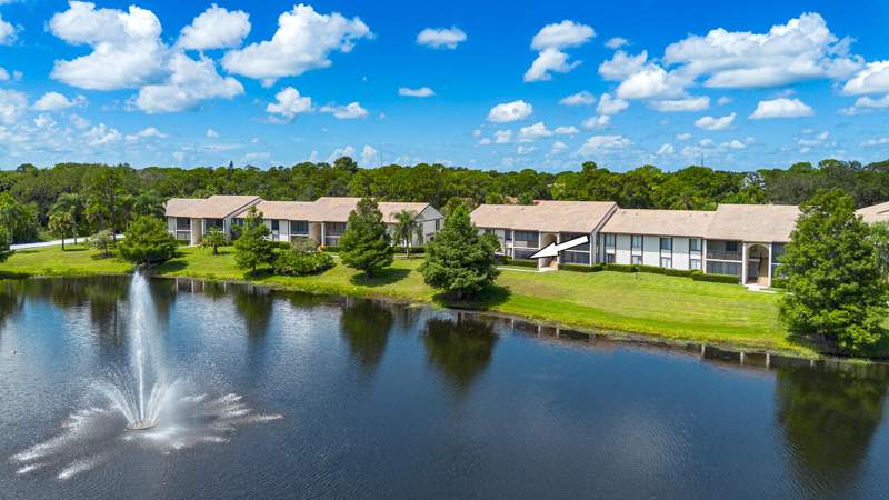 3 bedroom Condominium at 2732 SW Matheson Avenue, Pine Ridge At Martin Downs Condo, Palm City — photo 3