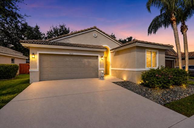 5435 NW 50th Court