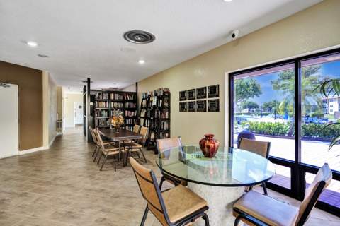 9540 Sunrise Lakes Boulevard #303, Sunrise FL - photo 18 of 43