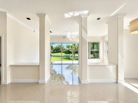 2571 SW Greenwich Way, Palm City FL - photo 17 of 33