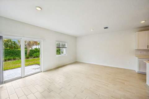 12997 SW Forli Way, Port St. Lucie FL - photo 8 of 39