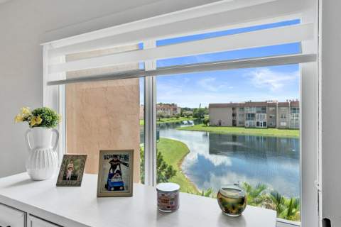 9540 Sunrise Lakes Boulevard #303, Sunrise FL - photo 10 of 43
