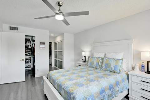9540 Sunrise Lakes Boulevard #303, Sunrise FL - photo 8 of 43