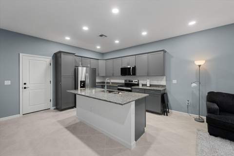 5001 N Longwood Lake Square, Westlake FL - photo 9 of 40