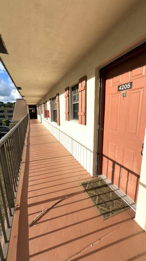 4205 Oak Terrace Drive, Greenacres FL - photo 21 of 29