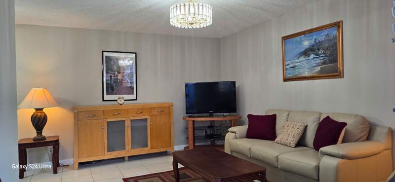 1 bedroom Condominium at 3210 Holiday Springs Boulevard #2-110, Holiday Springs Village 1 Condo, Margate — photo 4