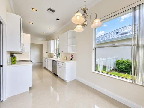 2571 SW Greenwich Way, Palm City FL - photo 16 of 33