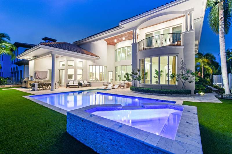4 bedroom Single Family Residence at 12860 Inshore Drive, Intracoastal Park, Palm Beach Gardens — photo 2