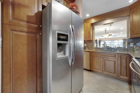 13602 Via Aurora #A, Delray Beach FL - photo 9 of 32