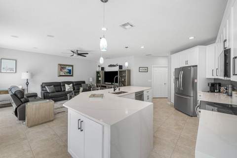 4756 S Classical Boulevard, Delray Beach FL - photo 16 of 44