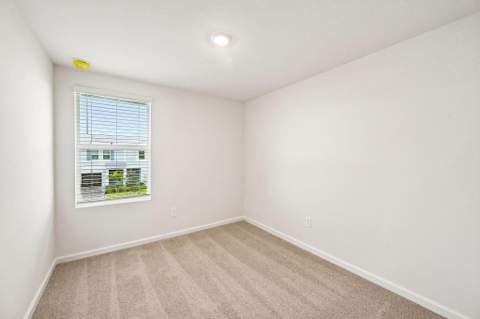 646 Salisbury Circle, Fort Pierce FL - photo 19 of 33