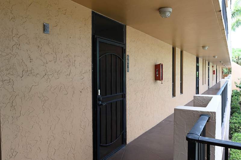 2 bedroom Condominium at 6618 Coral Lake Drive #206, Coral Gate Xi Condo, Margate — photo 2