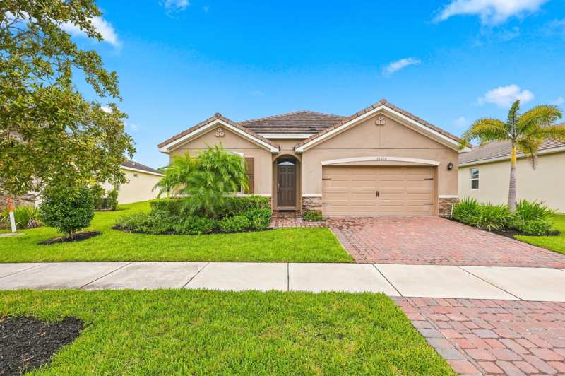 4 bedroom Single Family Residence at 10505 SW Toren Way, Tradition Plat No 20 - The Preserve - Phase 1, Port St. Lucie — photo 1