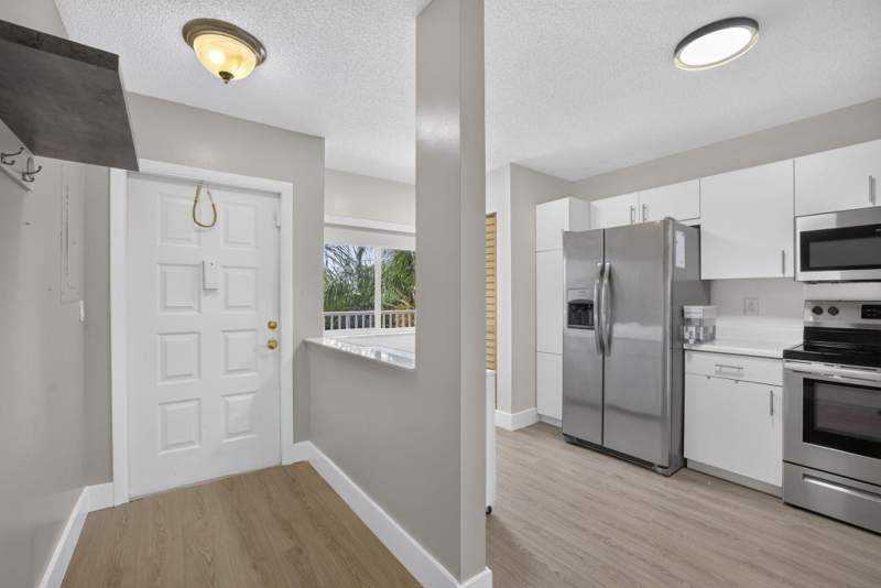 2 bedroom Condominium at 9537 Weldon Circle #405, Weldon Condominium I, Tamarac — photo 4