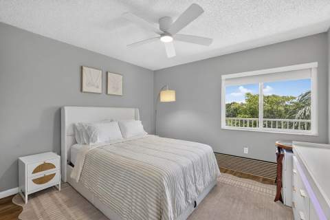 9537 Weldon Circle #405, Tamarac FL - photo 17 of 61