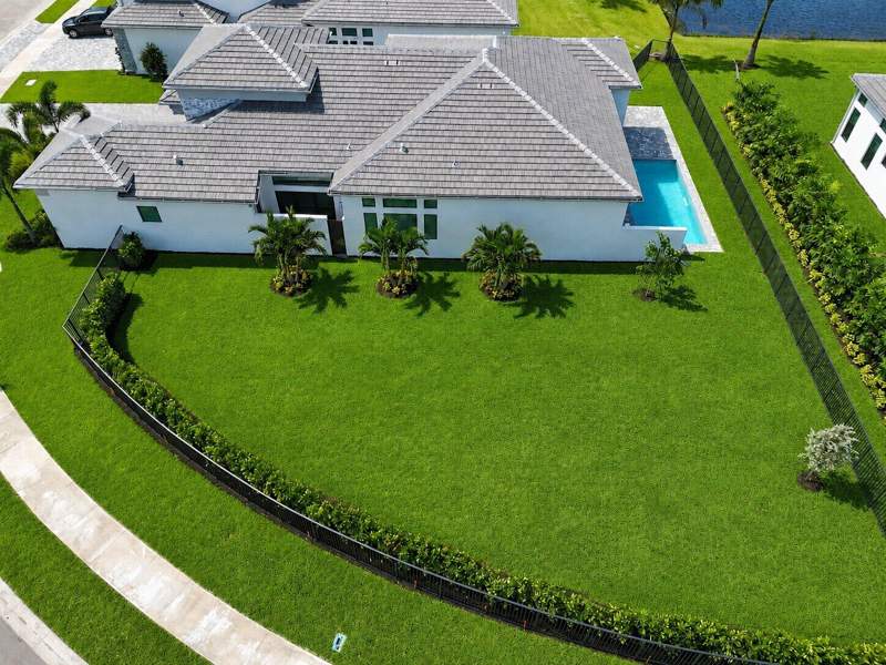 3 bedroom Single Family Residence at 9062 Corsican Finch Court, Valencia Del Mar, Boynton Beach — photo 2