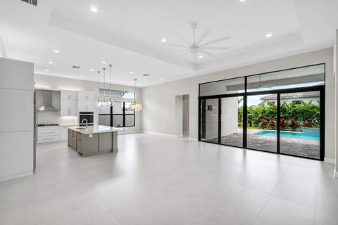 9062 Corsican Finch Court, Boynton Beach FL - photo 10 of 78