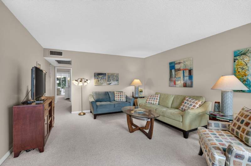 2 bedroom Condominium at 3018 Ainslie B, Century Village, Boca Raton — photo 4