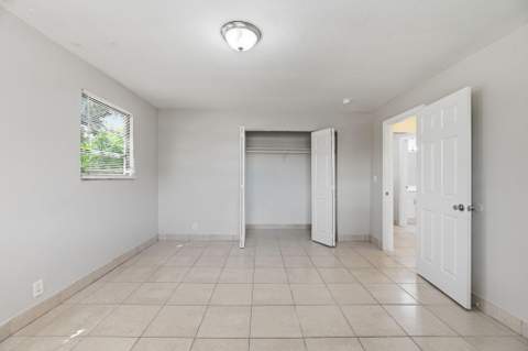3427 NW 37th Street, Lauderdale Lakes FL - photo 23 of 40