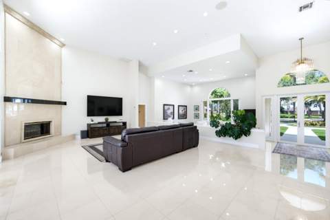 7638 NW 51st Place, Coral Springs FL - photo 8 of 89