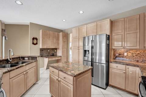 12571 Countryside Terrace, Cooper City FL - photo 17 of 68