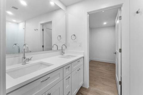 24 Russell Street, Tequesta FL - photo 11 of 20