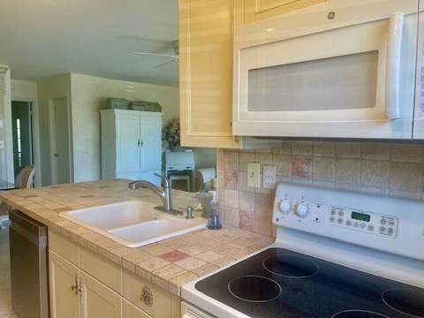 113 Lakes End Drive #Apt c, Fort Pierce FL - photo 13 of 24