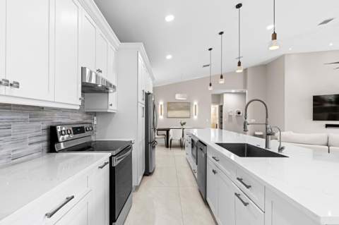 7140 NW Turtle Walk, Boca Raton FL - photo 7 of 49