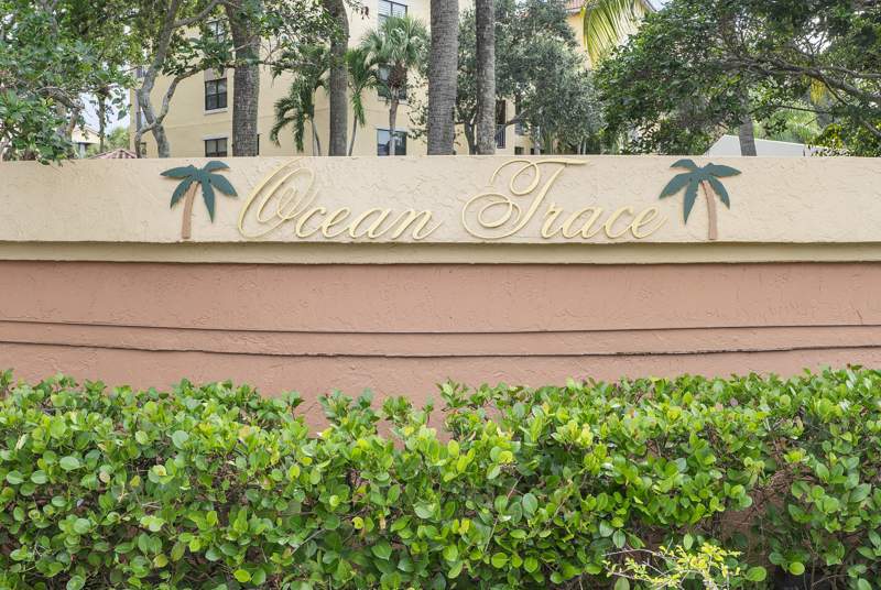 2 bedroom Condominium at 800 Uno Lago Drive #204, Ocean Trace Condo, Juno Beach — photo 2