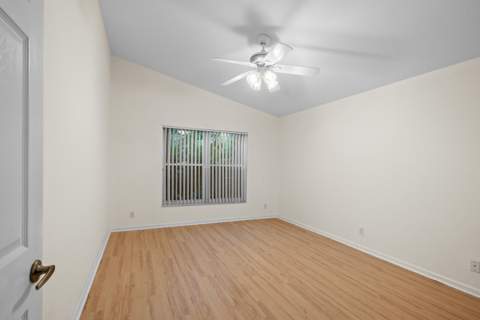 4977 Victoria Circle, West Palm Beach FL - photo 20 of 48