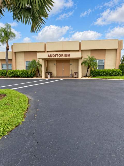 2845 Crosley Drive #E, West Palm Beach FL - photo 17 of 22