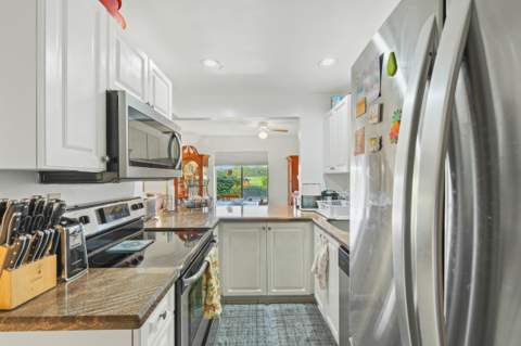5373 SE Miles Grant Road #103, Stuart FL - photo 11 of 21