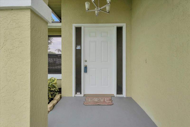 3 bedroom Single Family Residence at 838 SW Sail Terrace, Port St Lucie Section 12, Port St. Lucie — photo 2