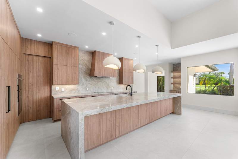 4 bedroom Single Family Residence at 10386 Stonebridge Boulevard, Stonebridge 1, Boca Raton — photo 5