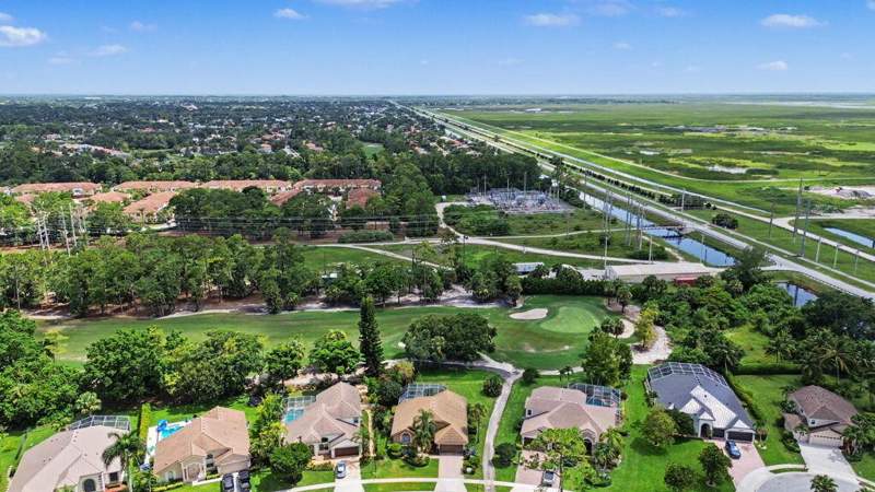 3 bedroom Single Family Residence at 15734 Bent Creek Road, Binks Forest Of The Landings At Wellington 3, Wellington — photo 3