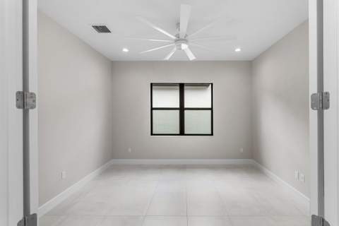9123 Red Robin Lane, Boynton Beach FL - photo 19 of 74