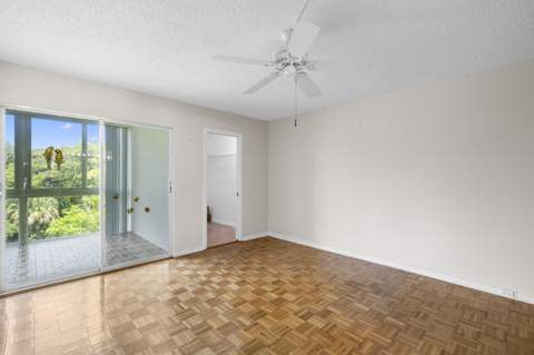 4062 Oakridge F #4062, Deerfield Beach FL - photo 13 of 66