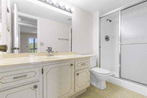 4062 Oakridge F #4062, Deerfield Beach FL - photo 19 of 66