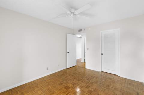 4062 Oakridge F #4062, Deerfield Beach FL - photo 17 of 66