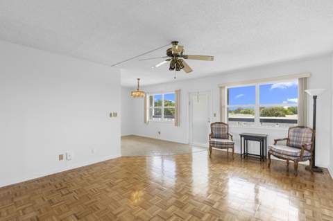 4062 Oakridge F #4062, Deerfield Beach FL - photo 8 of 66
