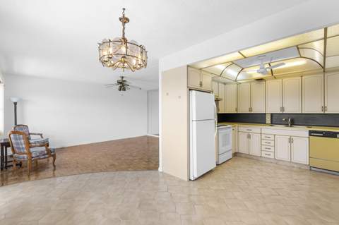 4062 Oakridge F #4062, Deerfield Beach FL - photo 7 of 66