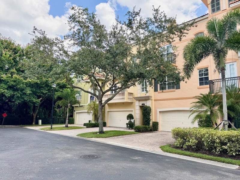 3 bedroom Townhouse at 2486 San Pietro Circle, Harbour Oaks, Palm Beach Gardens — photo 4