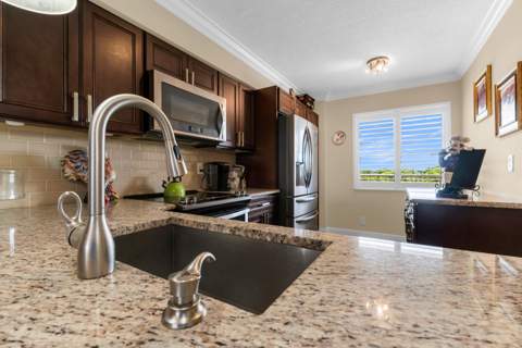 7240 Huntington Lane #703, Delray Beach FL - photo 7 of 58