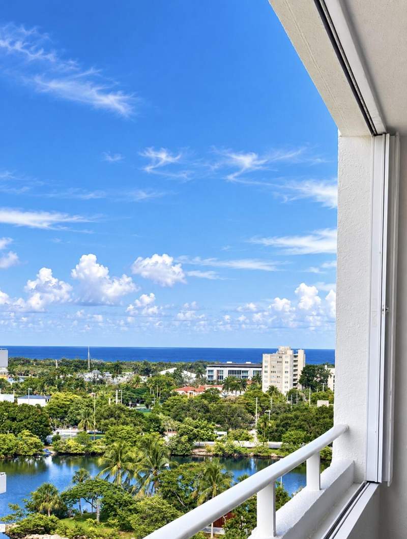 2 bedroom Condominium at 1160 N Federal Highway #1121, East Point Towers Condo, Fort Lauderdale — photo 2