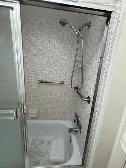 3001 NW 46th Avenue #204, Lauderdale Lakes FL - photo 10 of 29