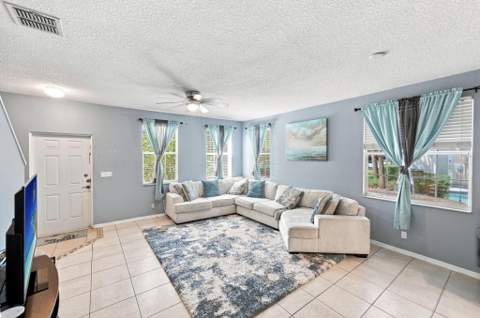 2124 SE Grand Drive, Port St. Lucie FL - photo 8 of 44