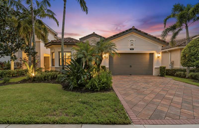 3 bedroom Single Family Residence at 9512 Eden Roc Court, Hyder Agr Pud Pl 3, Delray Beach — photo 3