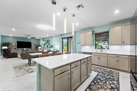 3196 Streng Lane, Royal Palm Beach FL - photo 18 of 74